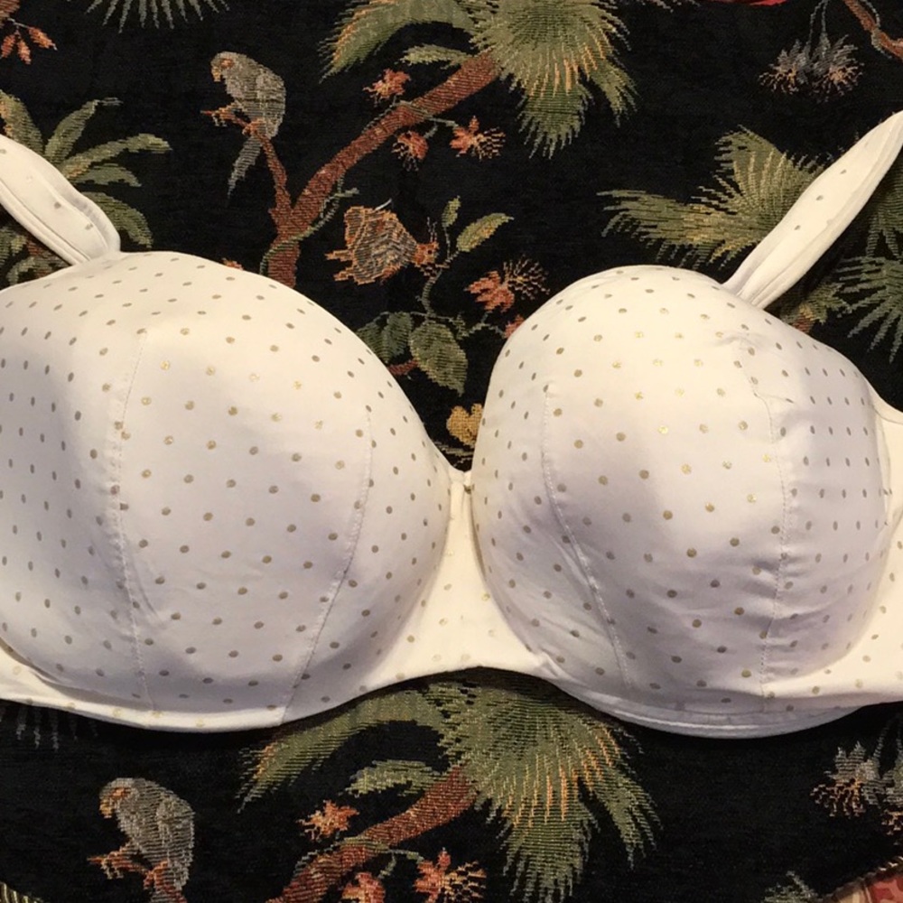 NWOT CACIQUE MOLDED CUP UNDERWIRE BRA,38H,Comfort Straps. Ivory/Gold Polka dots